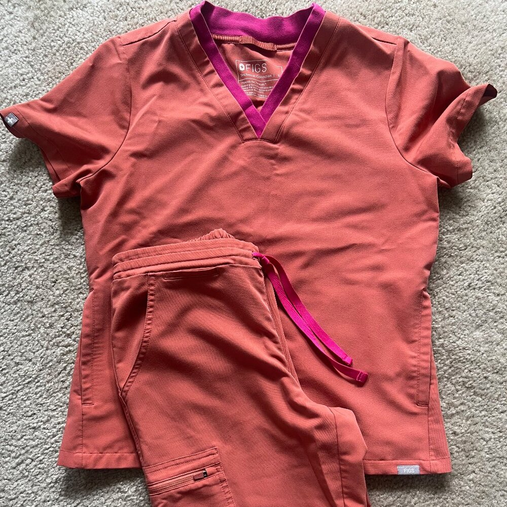 Figs Small Terracotta Set